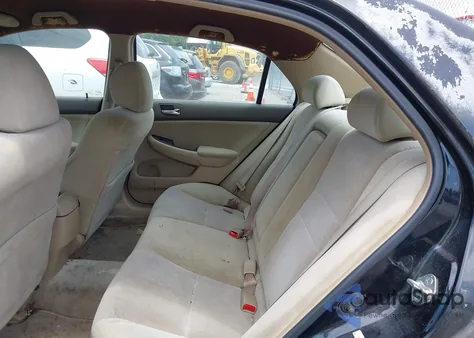 2004 Honda Accord 2.4 Lx z USA, uszkodzony, nr VIN 1HGCM56324A078314